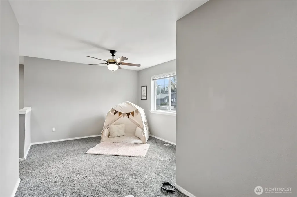 18870 108th Lane SE Renton WA 98055