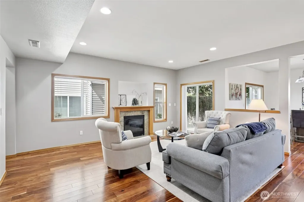 18870 108th Lane SE Renton WA 98055