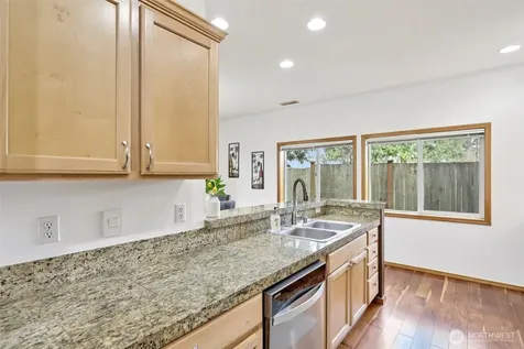 18870 108th Lane SE Renton WA 98055