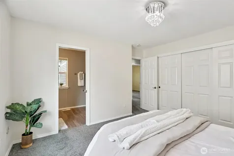 18870 108th Lane SE Renton WA 98055