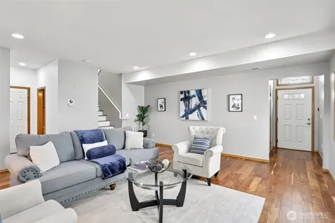 18870 108th Lane SE Renton WA 98055