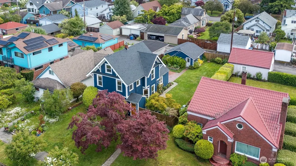 1825 Rucker Avenue Everett WA 98201