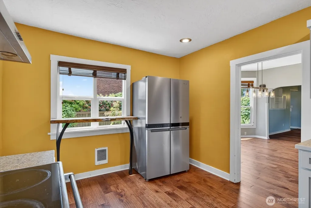 1825 Rucker Avenue Everett WA 98201