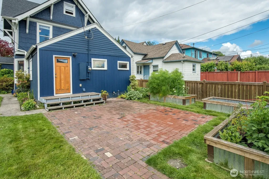 1825 Rucker Avenue Everett WA 98201