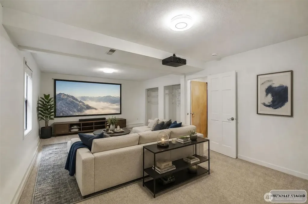 22214 NE 28th Place Sammamish WA 98074