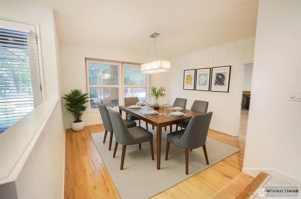 22214 NE 28th Place Sammamish WA 98074