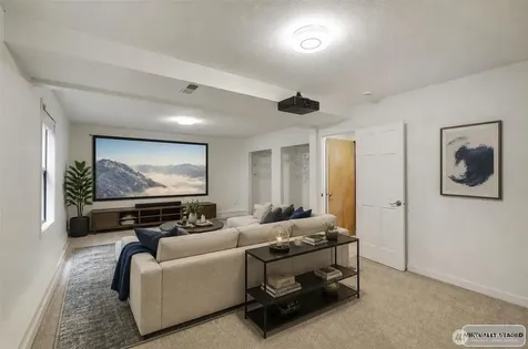 22214 NE 28th Place Sammamish WA 98074