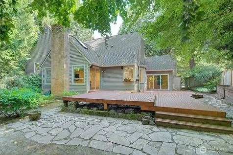 22214 NE 28th Place Sammamish WA 98074