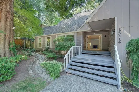 22214 NE 28th Place Sammamish WA 98074