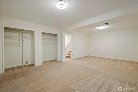 22214 NE 28th Place Sammamish WA 98074