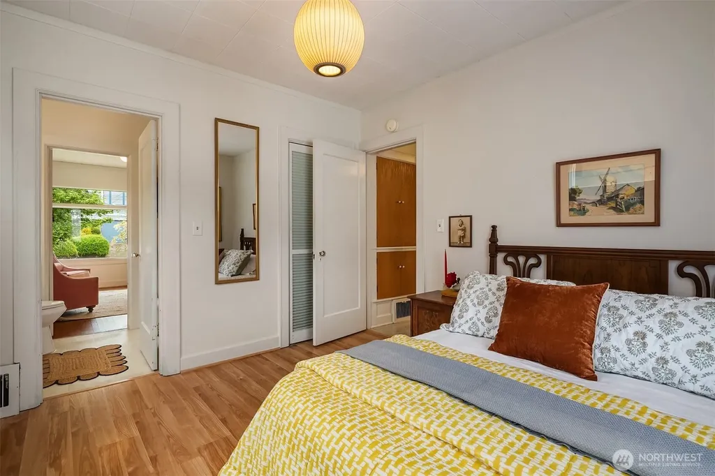 4405 Baker Avenue NW Seattle WA 98107
