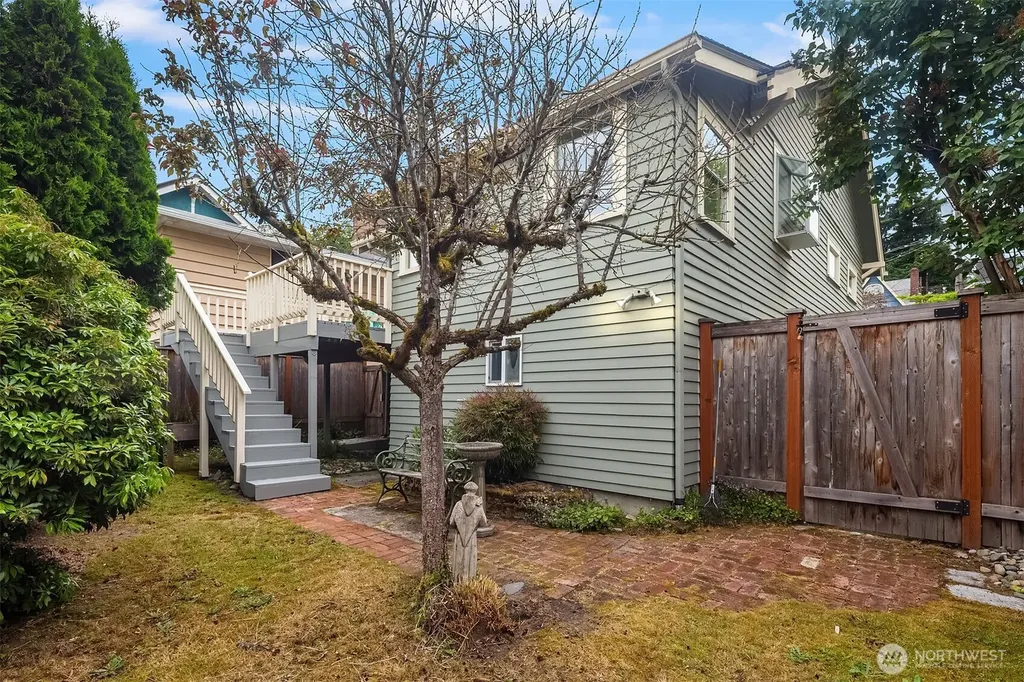 4405 Baker Avenue NW Seattle WA 98107