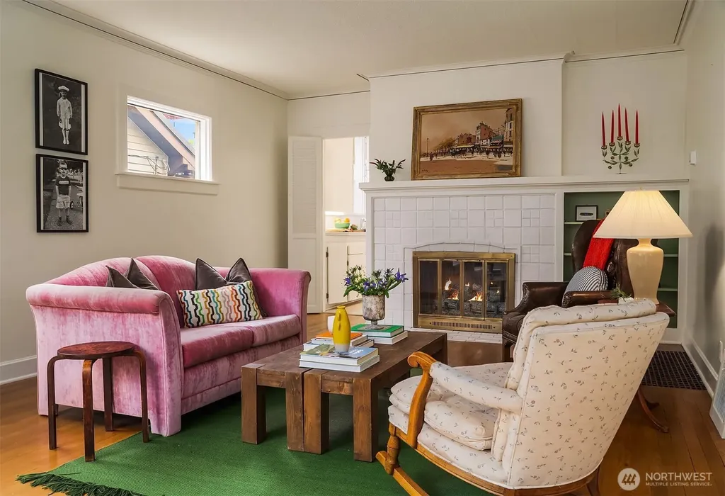 4405 Baker Avenue NW Seattle WA 98107