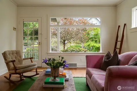4405 Baker Avenue NW Seattle WA 98107