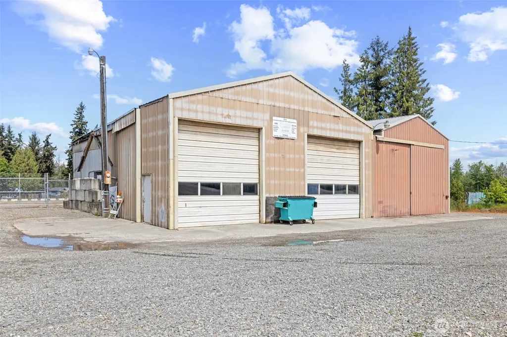 2445 W Highway 101 Port Angeles WA 98363