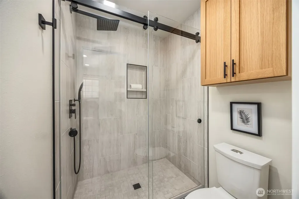 11524 Durland Avenue NE Seattle WA 98125