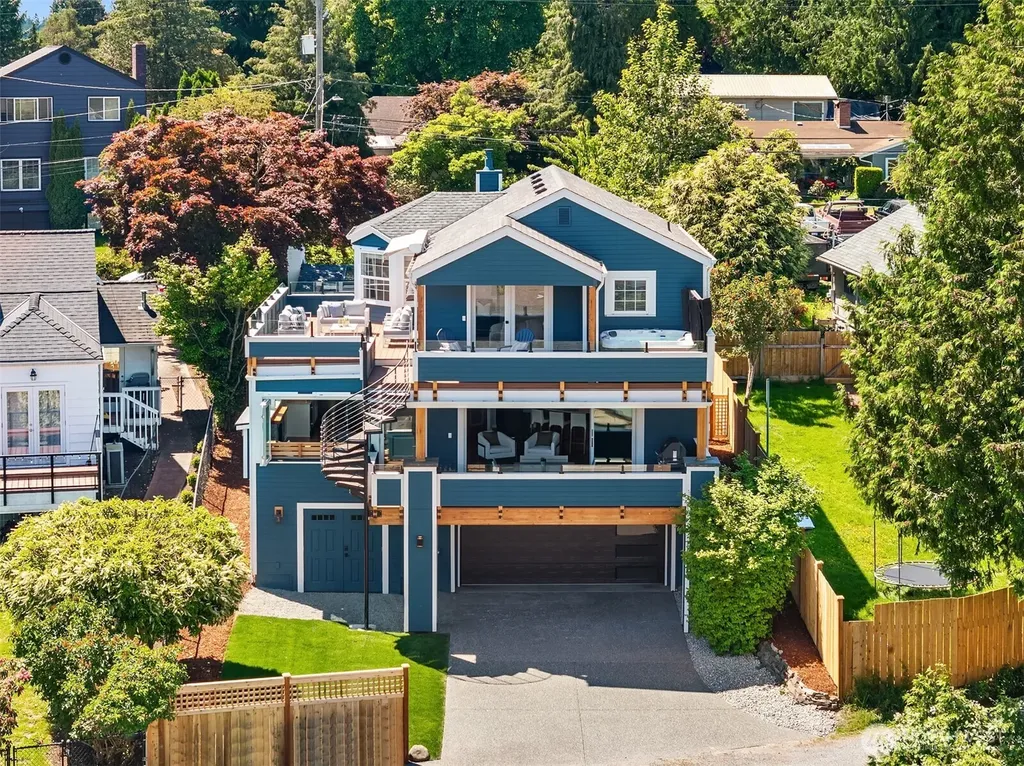 11524 Durland Avenue NE Seattle WA 98125