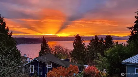 11524 Durland Avenue NE Seattle WA 98125