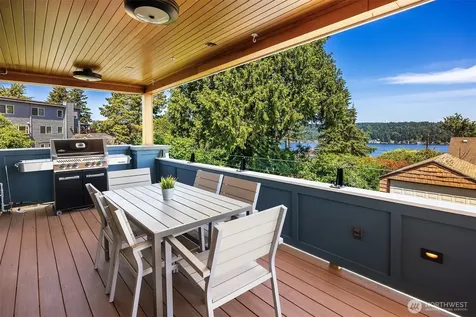 11524 Durland Avenue NE Seattle WA 98125
