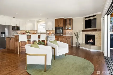 11524 Durland Avenue NE Seattle WA 98125