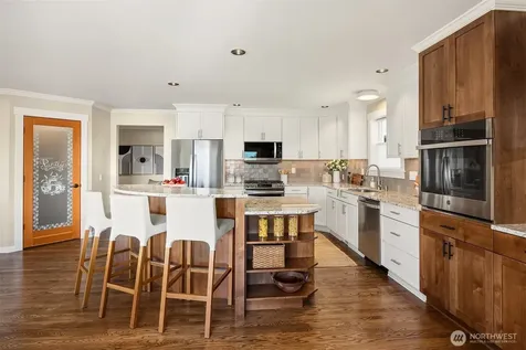 11524 Durland Avenue NE Seattle WA 98125