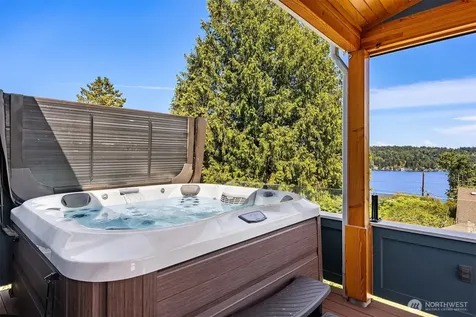 11524 Durland Avenue NE Seattle WA 98125