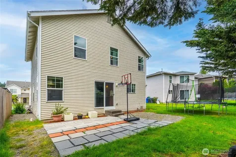 9316 Country Hollow Drive E Puyallup WA 98375