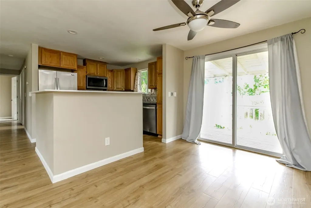 16904 18th Avenue E Spanaway WA 98387