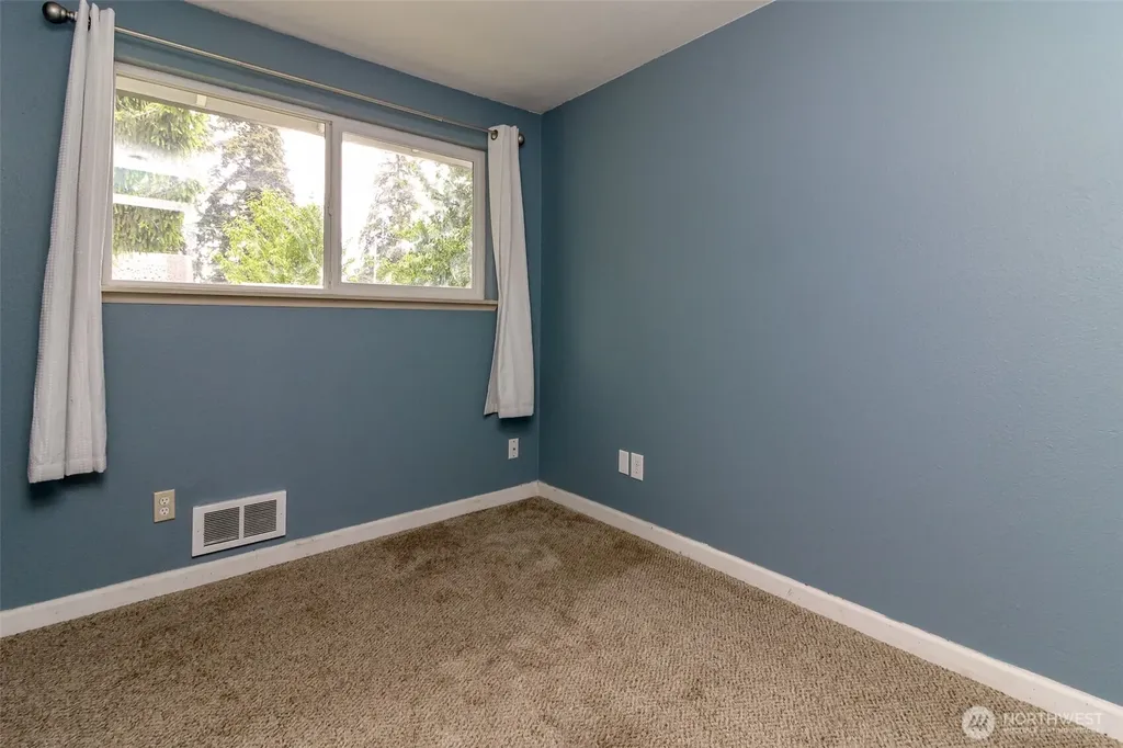 16904 18th Avenue E Spanaway WA 98387