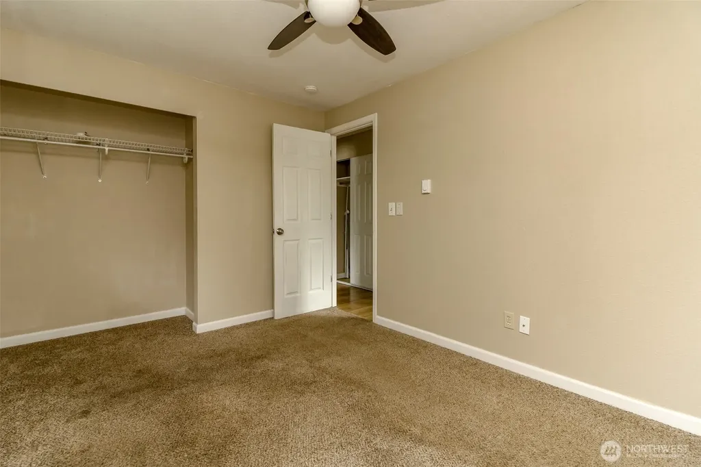 16904 18th Avenue E Spanaway WA 98387