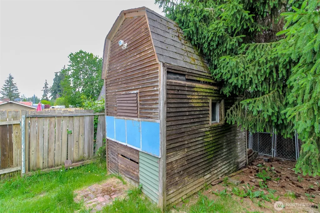 16904 18th Avenue E Spanaway WA 98387