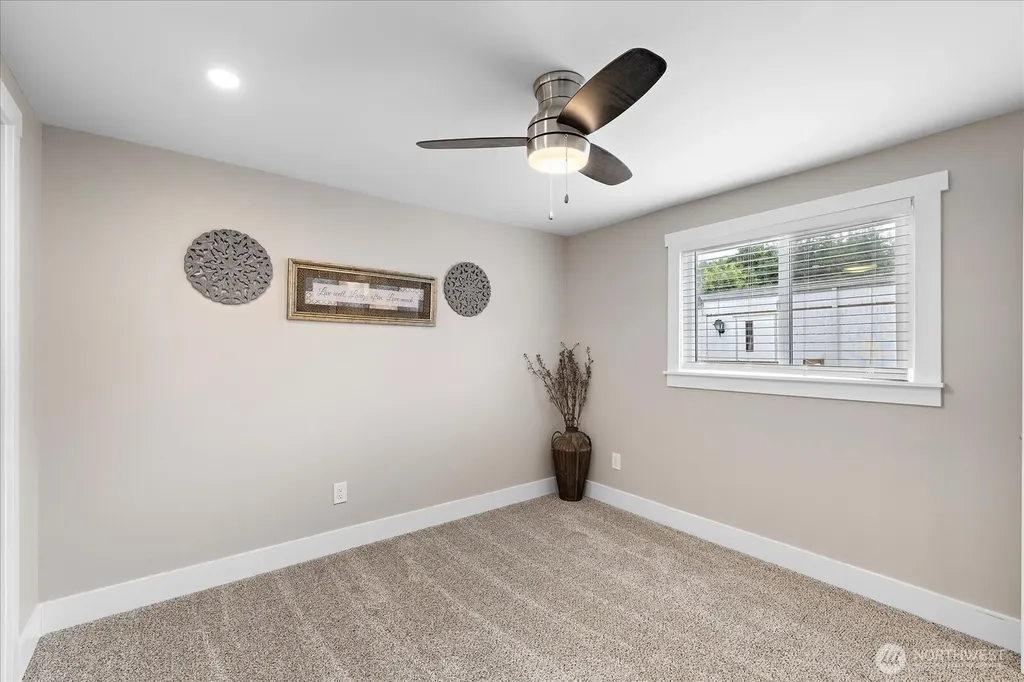 32501 NE 50th Street Carnation WA 98014