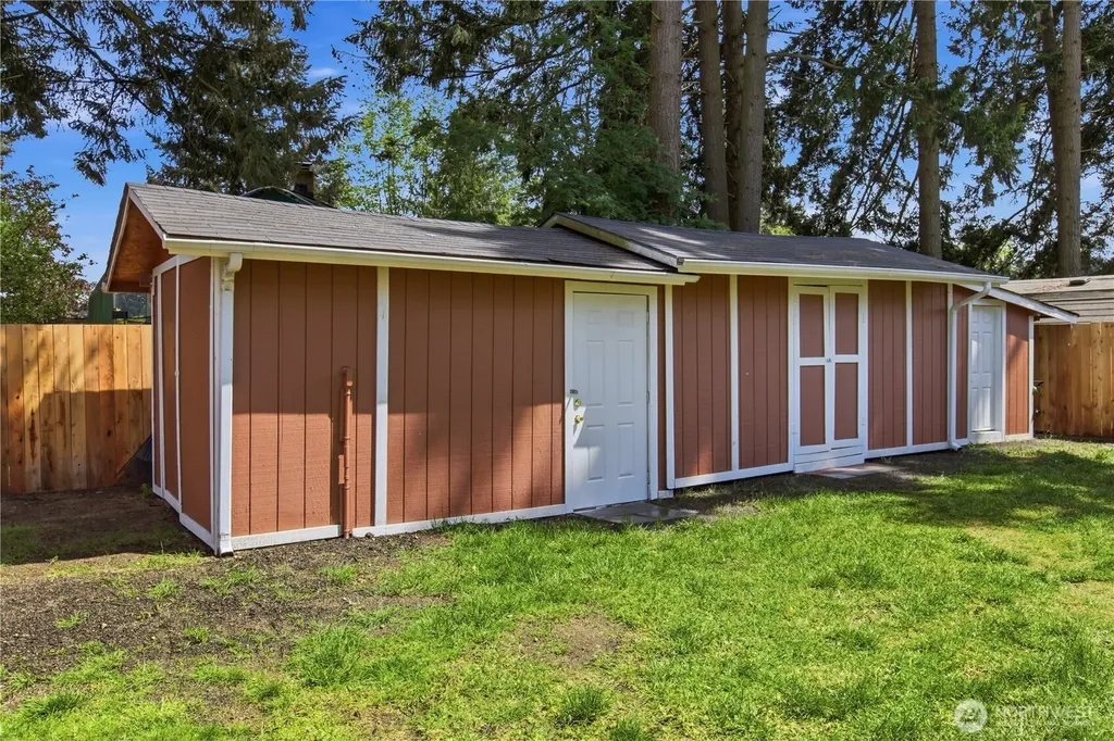 12601 105th Avenue Ct E Puyallup WA 98374