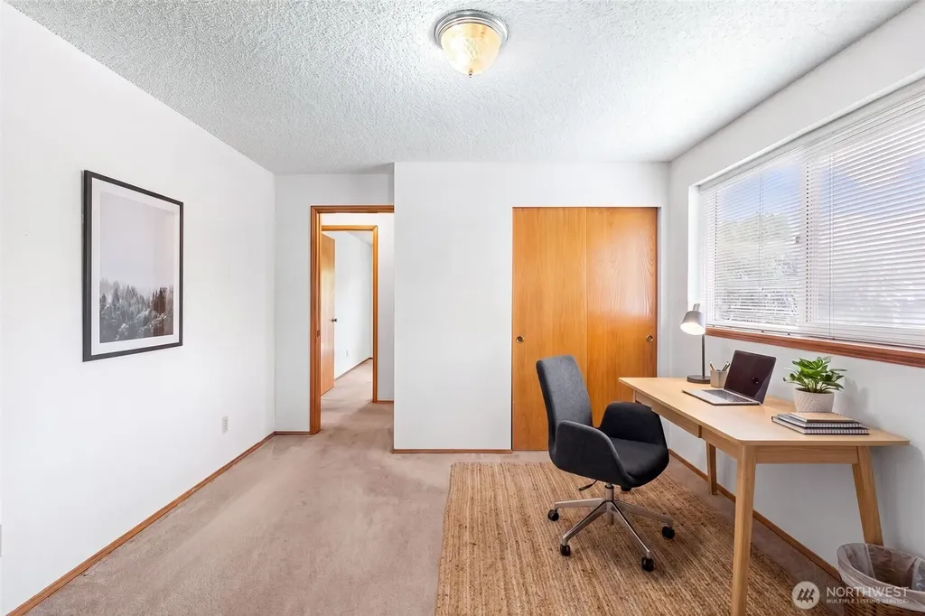 3326 Ross Avenue Gig Harbor WA 98332