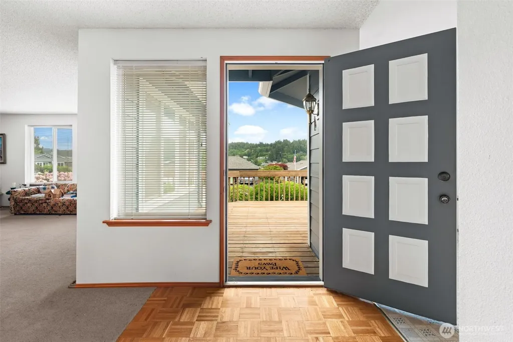 3326 Ross Avenue Gig Harbor WA 98332