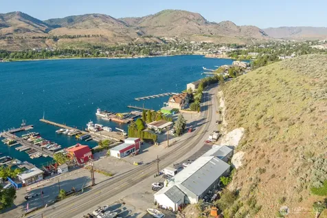 1217 W Woodin Avenue Chelan WA 98816