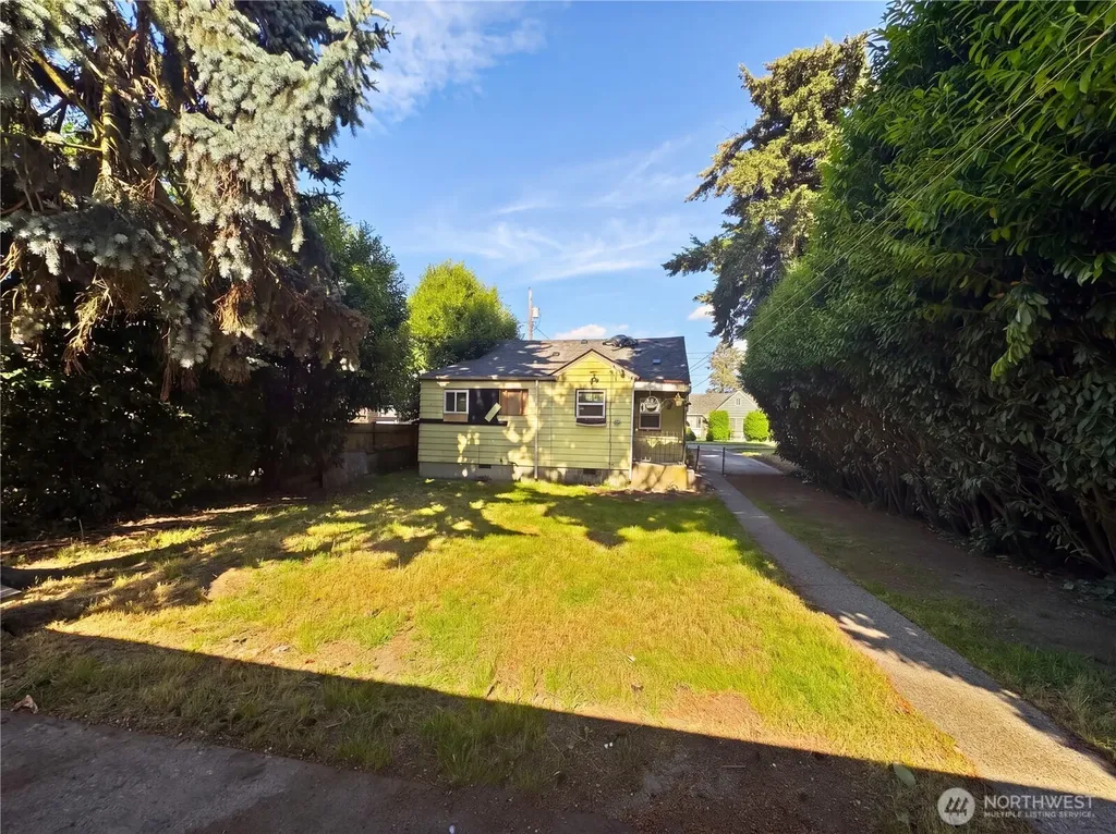 4840 J Street S Tacoma WA 98408