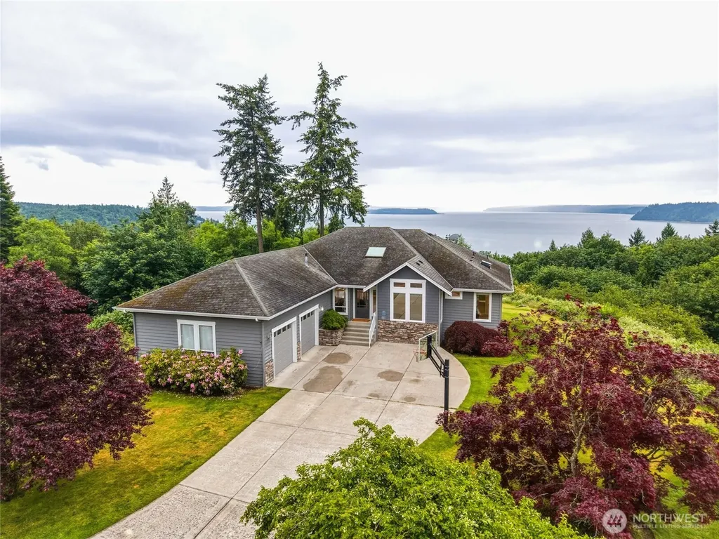 11504 76th Avenue NW Tulalip WA 98271