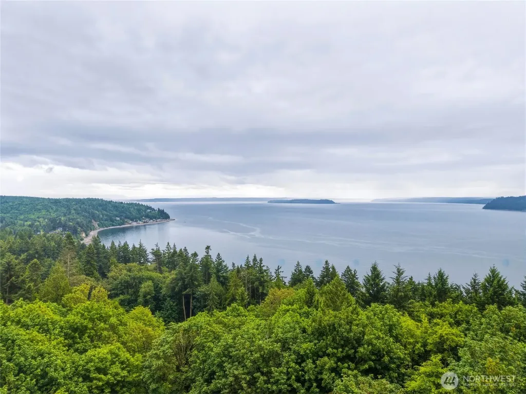 11504 76th Avenue NW Tulalip WA 98271