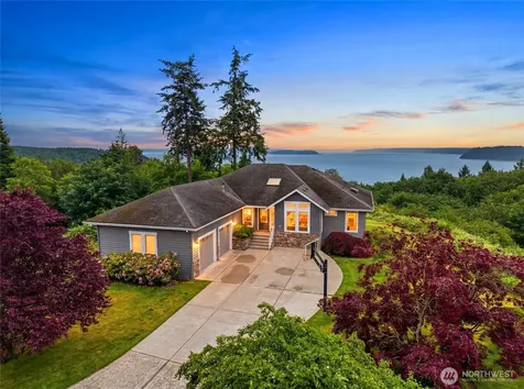 11504 76th Avenue NW Tulalip WA 98271