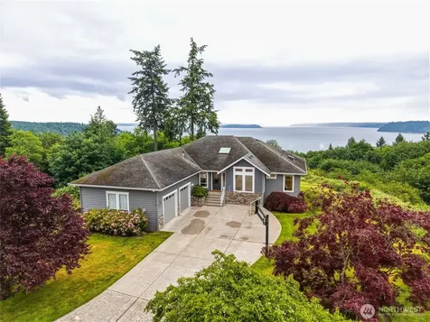 11504 76th Avenue NW Tulalip WA 98271