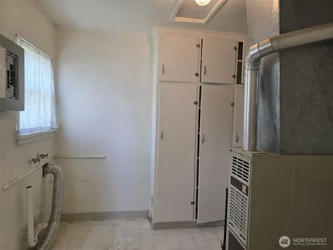 811 Lewis Avenue Sumner WA 98390