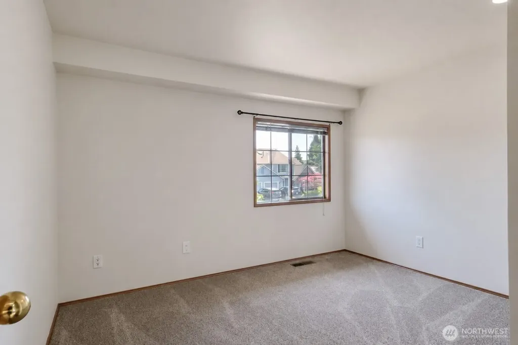 31447 117th Place SE Auburn WA 98092