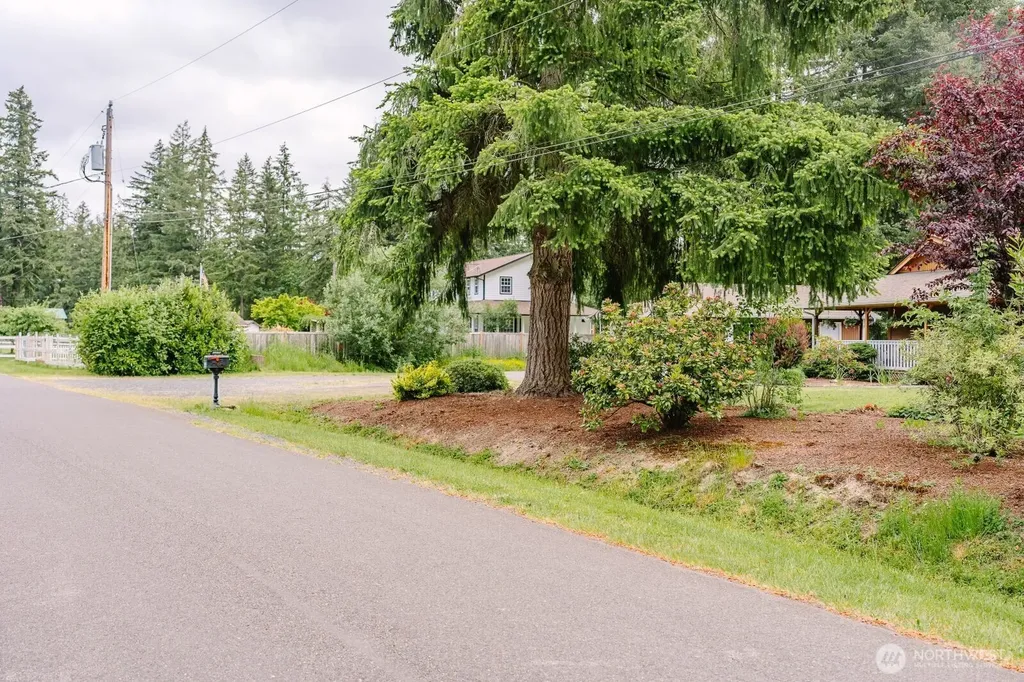 32115 71st Court St E Eatonville WA 98328
