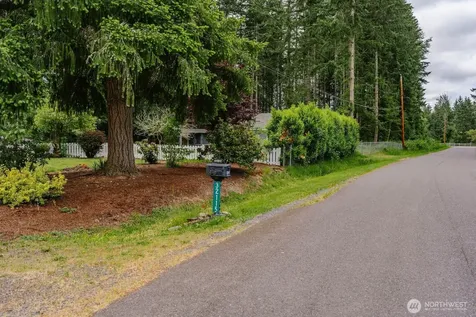 32115 71st Court St E Eatonville WA 98328