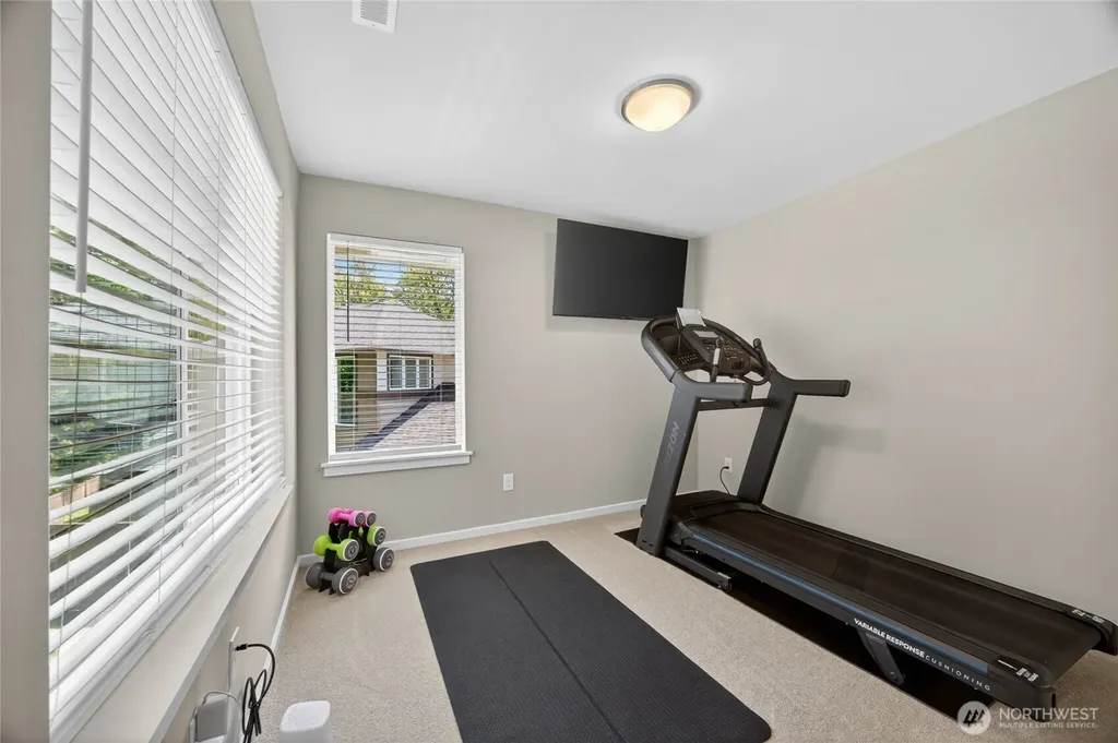 1117 28th Avenue Ct SW Puyallup WA 98373