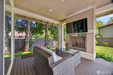 1117 28th Avenue Ct SW Puyallup WA 98373