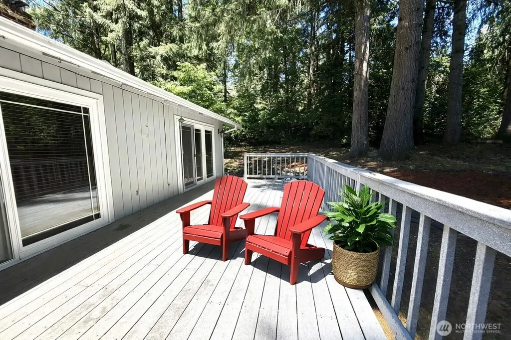 3815 Hillview Court NW Olympia WA 98502