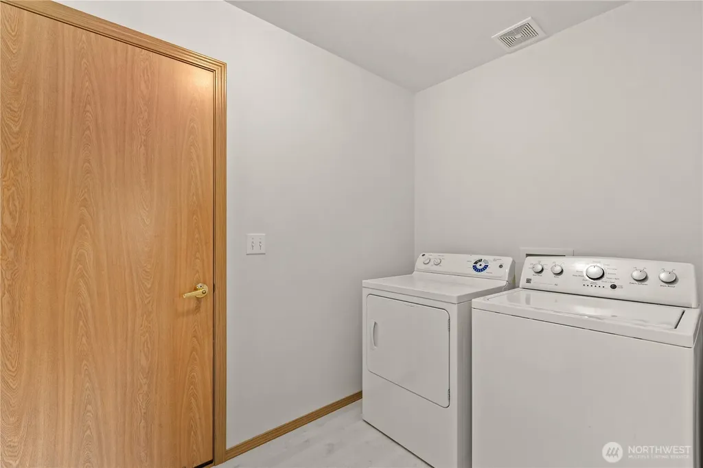 1235 29th Avenue Ct SW Puyallup WA 98373