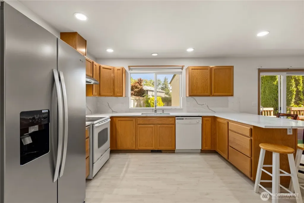 1235 29th Avenue Ct SW Puyallup WA 98373